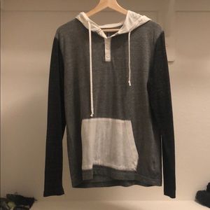 Men’s longsleeve Tee with hood